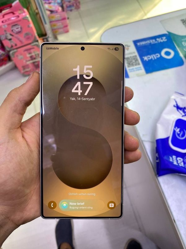 Samsung S25 ultra 12/256