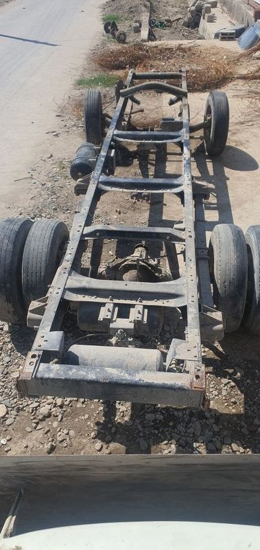 Otayul avtobus Ramasi xadavoylar bilan birga ramasini butun yorilmagan Otayul avtobus Ramasi xadavoylar bilan birga ramasini butun yorilmagan