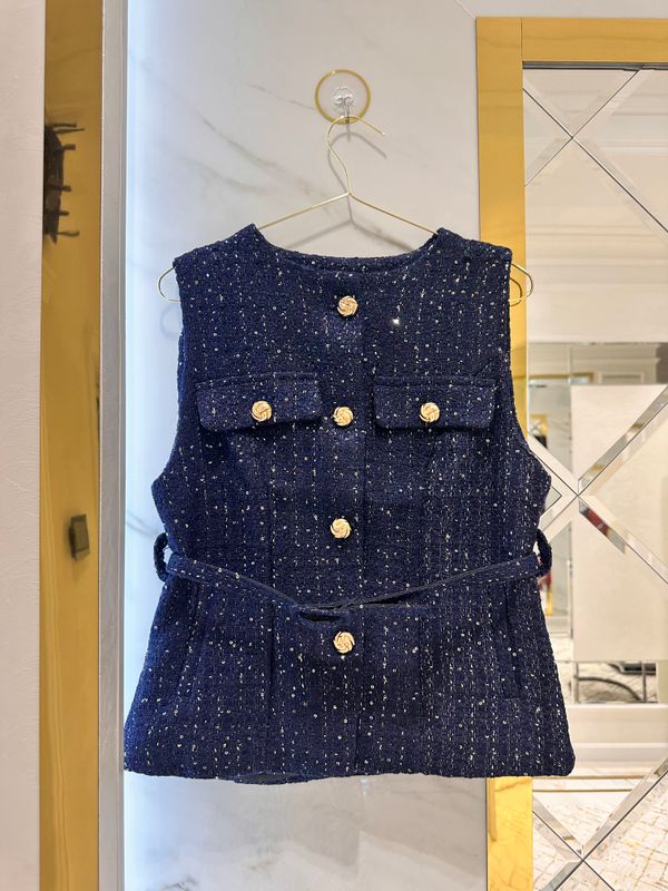Жилетка в стиле Zara, размер М Жилетка в стиле Zara, размер М