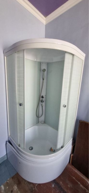 Dushavoy kabina. Душавой кабина б/у 90×90 200$ Dushavoy kabina. Душавой кабина б/у 90×90 200$