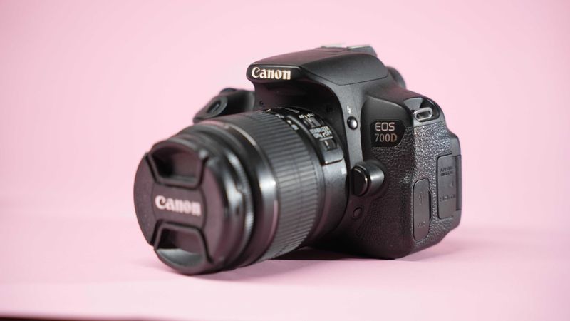Продается Canon 700D Продается Canon 700D