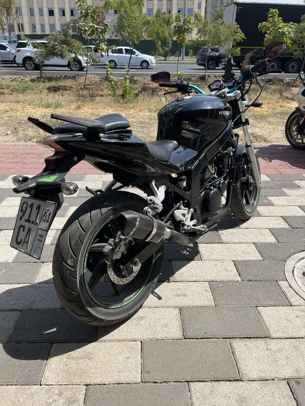 Hyosung 125gt r аригинал
