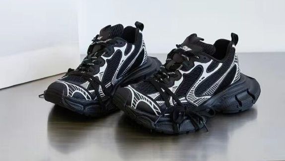 Кроссовки Balenciaga 3xl размер 43-44 Кроссовки Balenciaga 3xl размер 43-44
