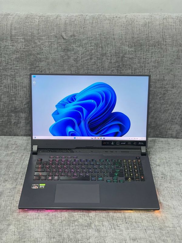 Asus Rog Strix G713RW