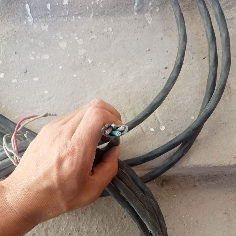 Kabel sotiladi tezda Kabel sotiladi tezda
