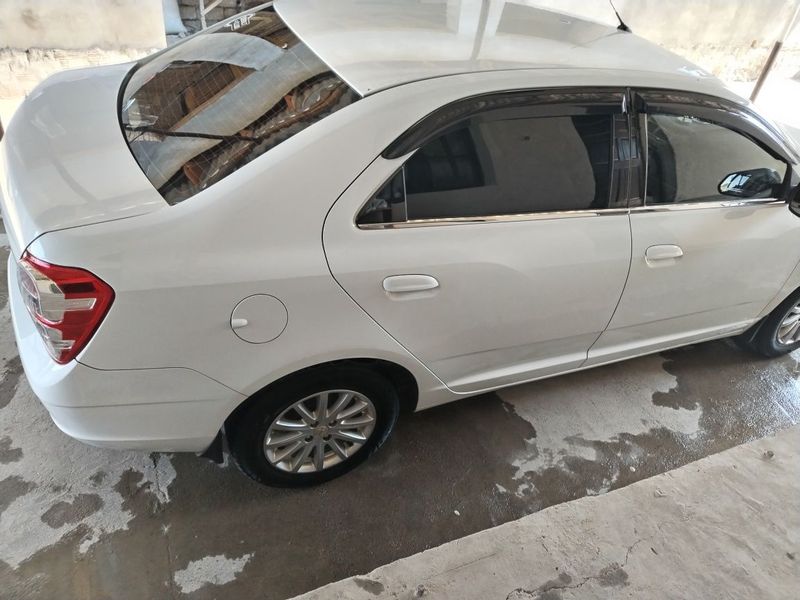 Cobalt sedan 2015