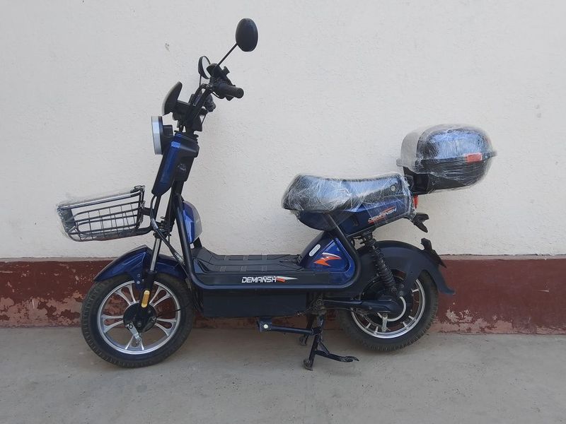 Skuter 16 saka Demansh