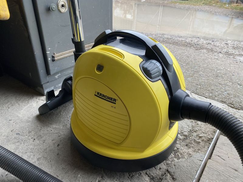 * Karcher VC 6 оригинал Germany б/у в хорошем состоянии