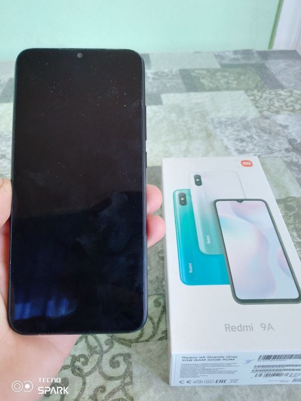 Redmi 9a holati yaxshi karopkasi bor ayol kishi ishlatgan ishlashi zur