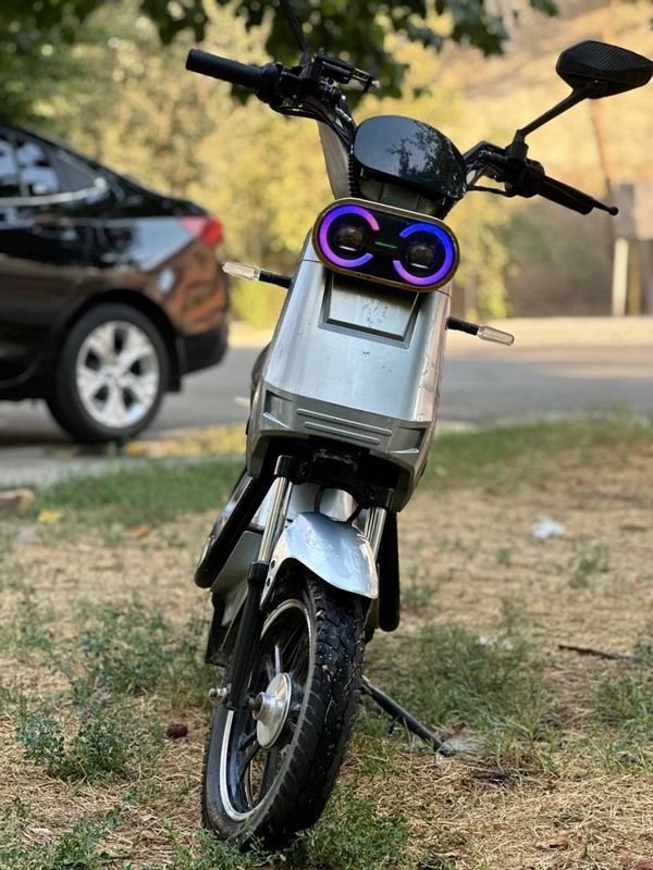 Skuter erendaga beriladi Skuter erendaga beriladi