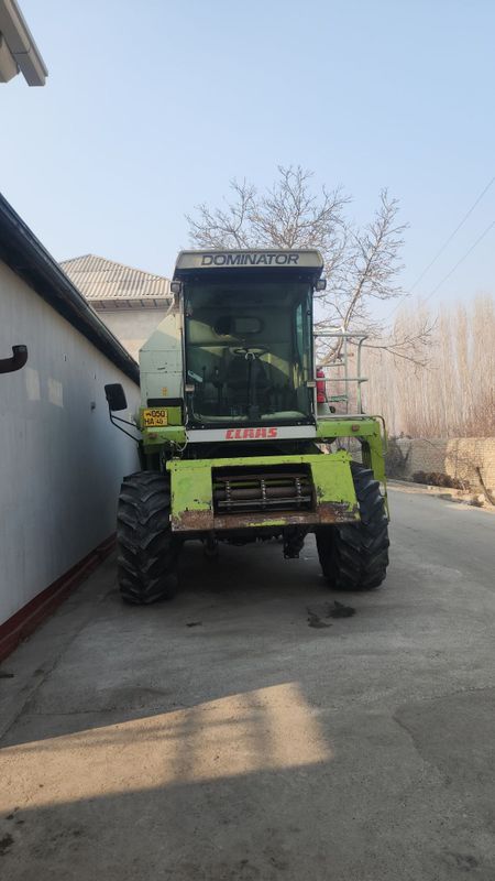 Claas Daminator 130