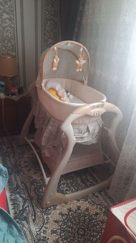 Karovat lyulka Detskiy sotiladi Karovat lyulka Detskiy sotiladi
