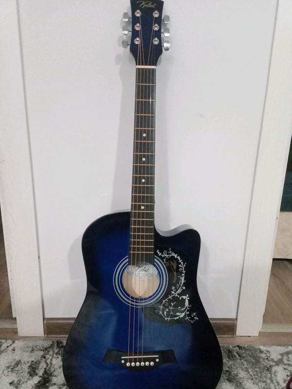YAMAHA.ACOUSTİC GUİTAR YAMAHA.ACOUSTİC GUİTAR