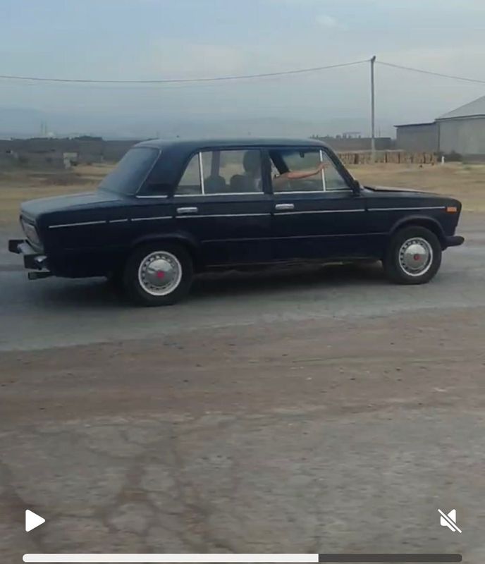 Vaz 2103 faqat naxtga. Bekorchila bezota qmasin soyiladigan moshina bu Vaz 2103 faqat naxtga. Bekorchila bezota qmasin soyiladigan moshina bu