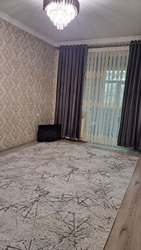 Mirzo Ulugbek tumani Yalang'och massivi 2/4/5 remont, jihozlari mavj Mirzo Ulugbek tumani Yalang'och massivi 2/4/5 remont, jihozlari mavj