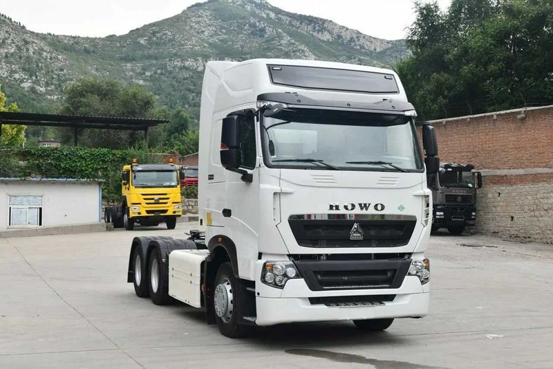 T7H CNG 6x4 тягач 2024 йил ишлаб чикарилган