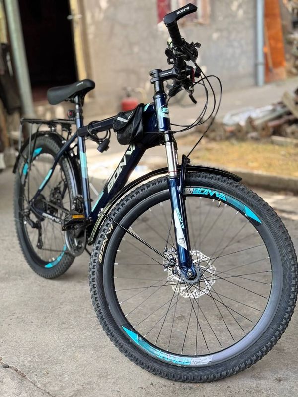Velosiped sotiladi Velosiped sotiladi