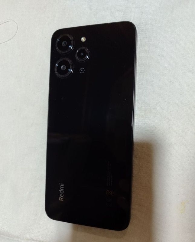 Redmiy 12 8/256g Redmiy 12 8/256g