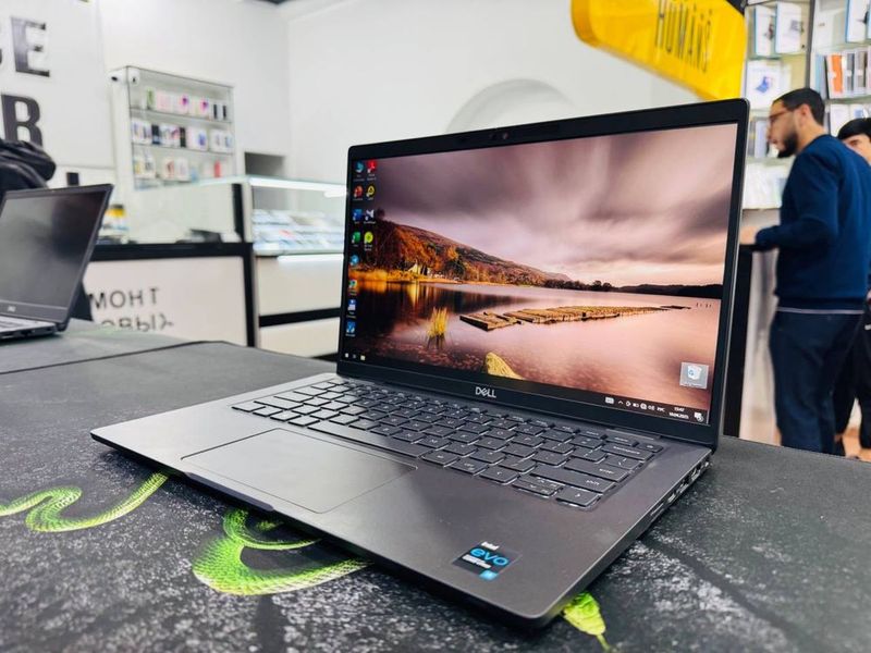 Notebook DELL Latitude 7420 Notebook DELL Latitude 7420