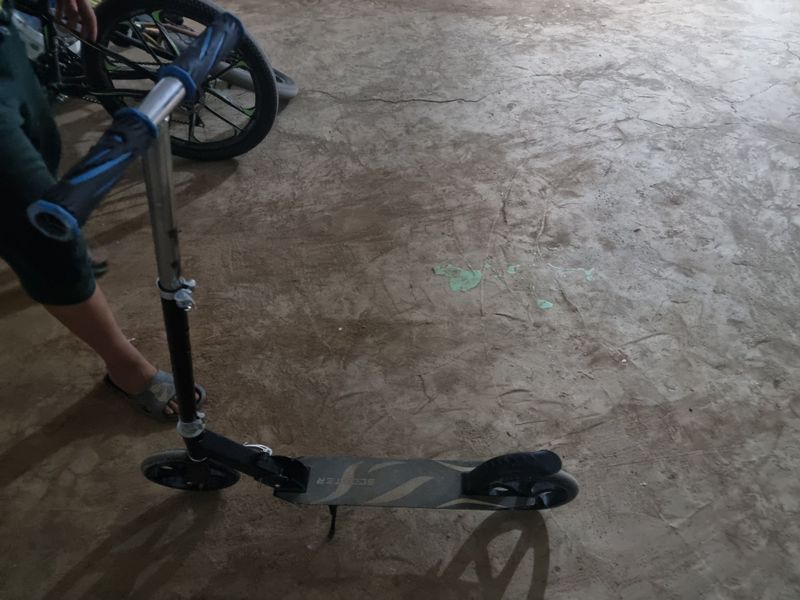 Самокат scooter. Самокат scooter.