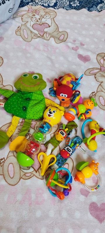 Фирменные игрушки в хорошем состоянии. Фирменные игрушки в хорошем состоянии.