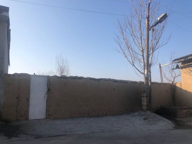 Yer sotiladi 10 sutiq suv gaz sivet bor manzil yangi obot Yer sotiladi 10 sutiq suv gaz sivet bor manzil yangi obot