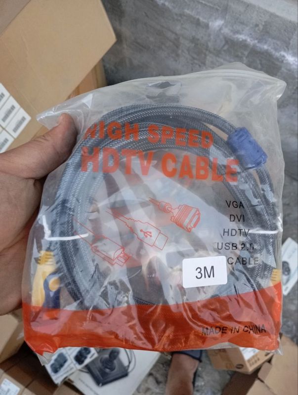 Прадётся VGA DVI HTDV USB 2 CABEL 3м новый Прадётся VGA DVI HTDV USB 2 CABEL 3м новый