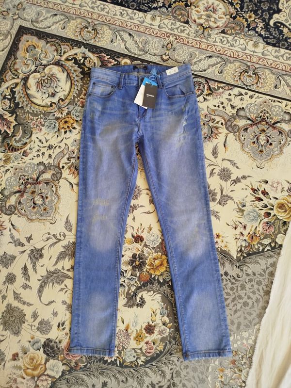 Продается джинсы от Pull&Bear Продается джинсы от Pull&Bear