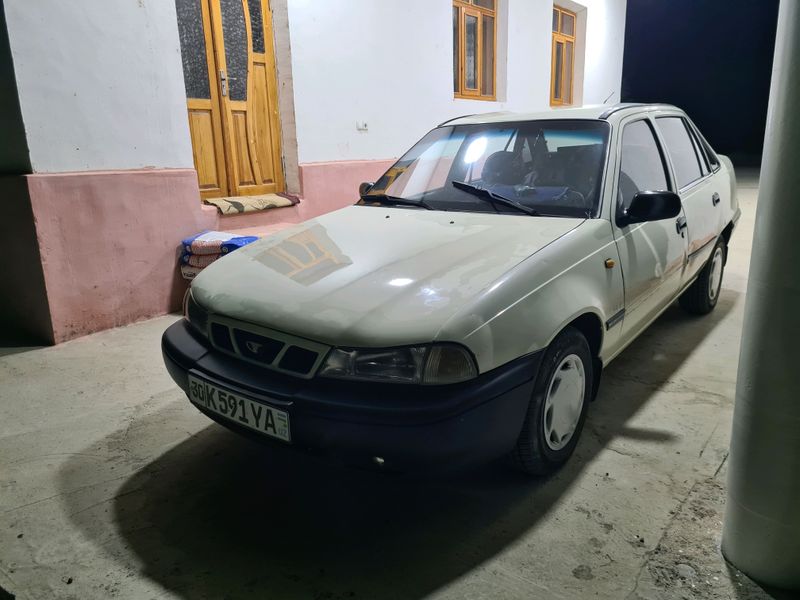 mashina minishga tayyor pul kk srochna narxi 2500$ mashina minishga tayyor pul kk srochna narxi 2500$