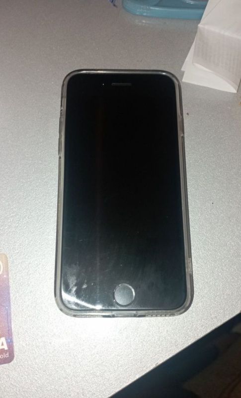 iPhone 7 sotladi 670000 sirochna iPhone 7 sotladi 670000 sirochna