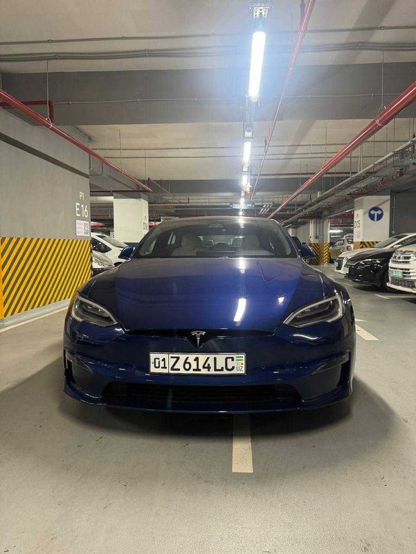 Продается Tesla Model S Long Range 2022 Американка пробег 20000км