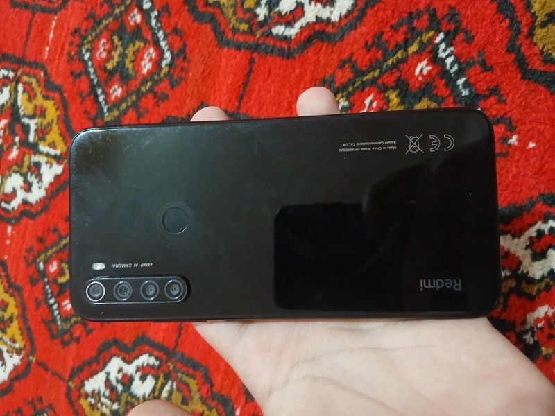 Sotiladi Redmi not 4/64 Sotiladi Redmi not 4/64
