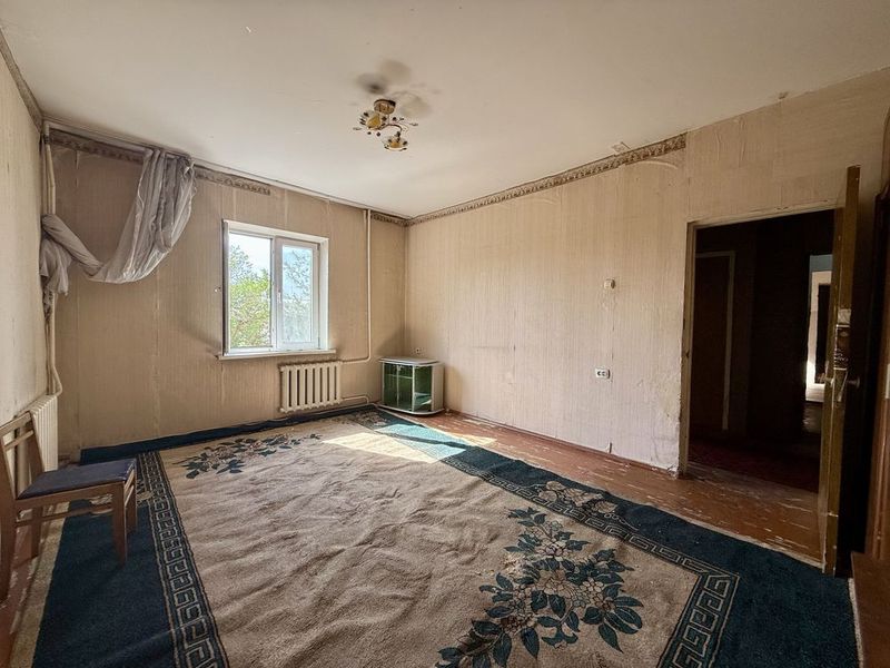 Срочно продам 1 ком 4 этаж Юнусабад 16 новый лифт Срочно продам 1 ком 4 этаж Юнусабад 16 новый лифт