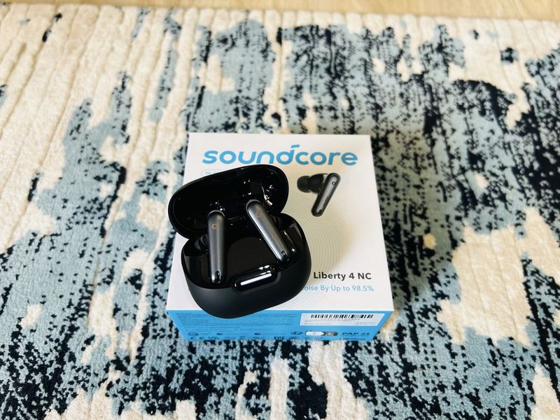 Наушники Anker Soundcore Liberty 4 NC