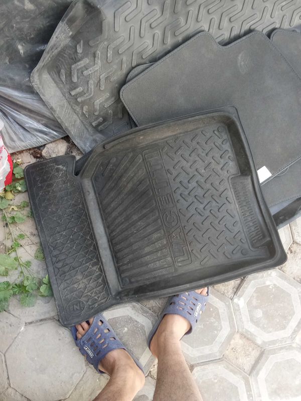 Продам б/у автоаксессуары оптом Продам б/у автоаксессуары оптом