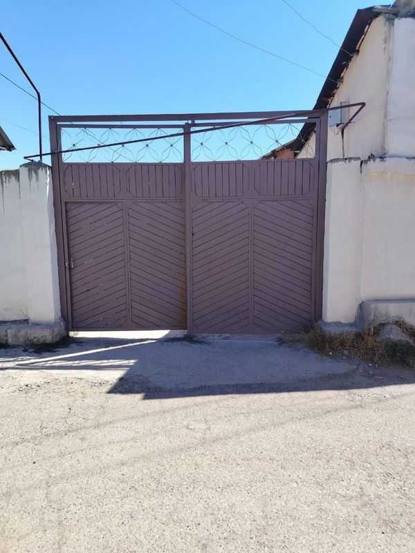 Srochna xovli sotiladi 46000$