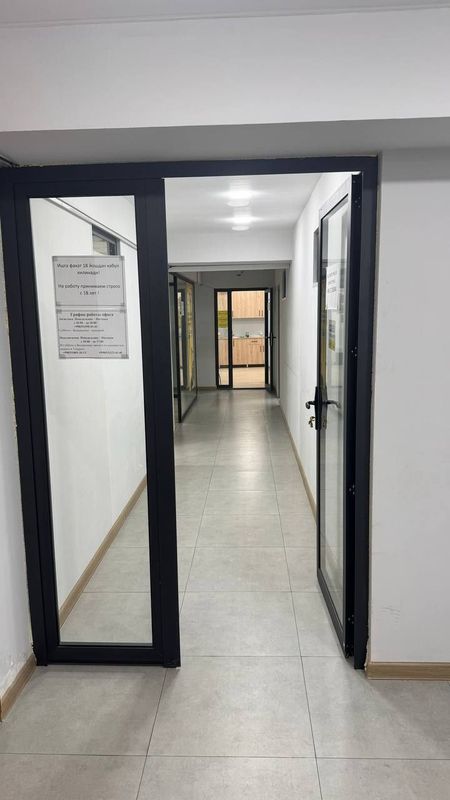Skolniy etaj 180 m2 arendaga beriladi Yakkasaroy Skolniy etaj 180 m2 arendaga beriladi Yakkasaroy