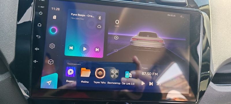 Манитор для авто Teyes L 4/64 Манитор для авто Teyes L 4/64