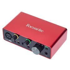 звуковая карта focusrite Scarlett solo 3 го поколение, и мониторы MR4