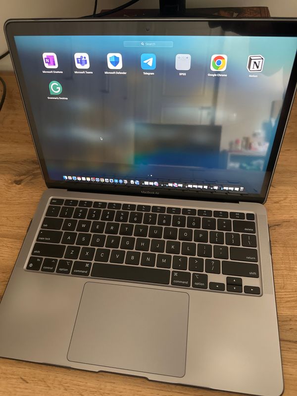 Macbook Air M1 8/256 Срочно! Macbook Air M1 8/256 Срочно!