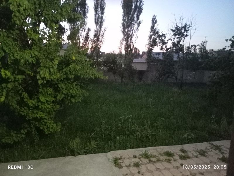 4+ soti yer bor Manzil:Qibray tuman Chinobod Gilam baza . 4+ soti yer bor Manzil:Qibray tuman Chinobod Gilam baza .