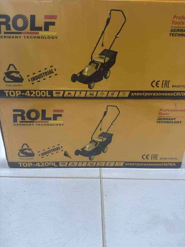 Электрическая газонокосилка Rolf TOP-4200L