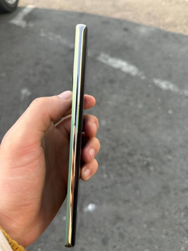 Tecno Spark 20 pro plus. toza ishlatilg. an narxini kelishimi Tecno Spark 20 pro plus. toza ishlatilg. an narxini kelishimi