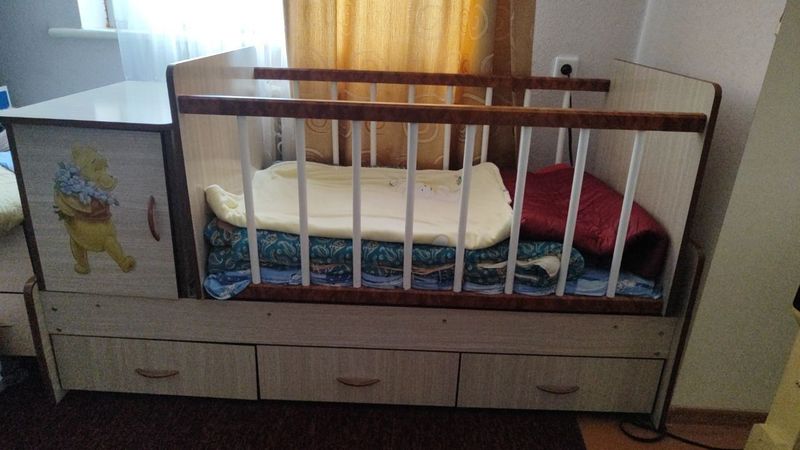 Детская кровать .