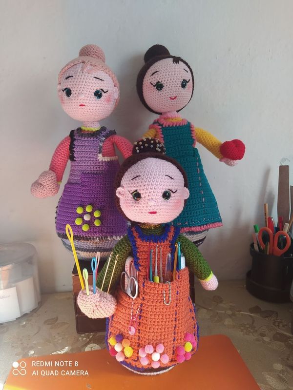 Помощница-игольница. Помощница-игольница.