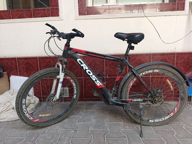 Velosiped sotiladi Velosiped sotiladi