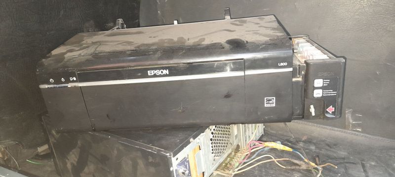 Epson L 800 printer sotiladi Epson L 800 printer sotiladi