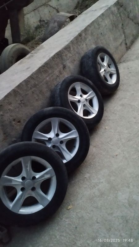 Shapaloq 14 saka disk balon sotiladi Shapaloq 14 saka disk balon sotiladi