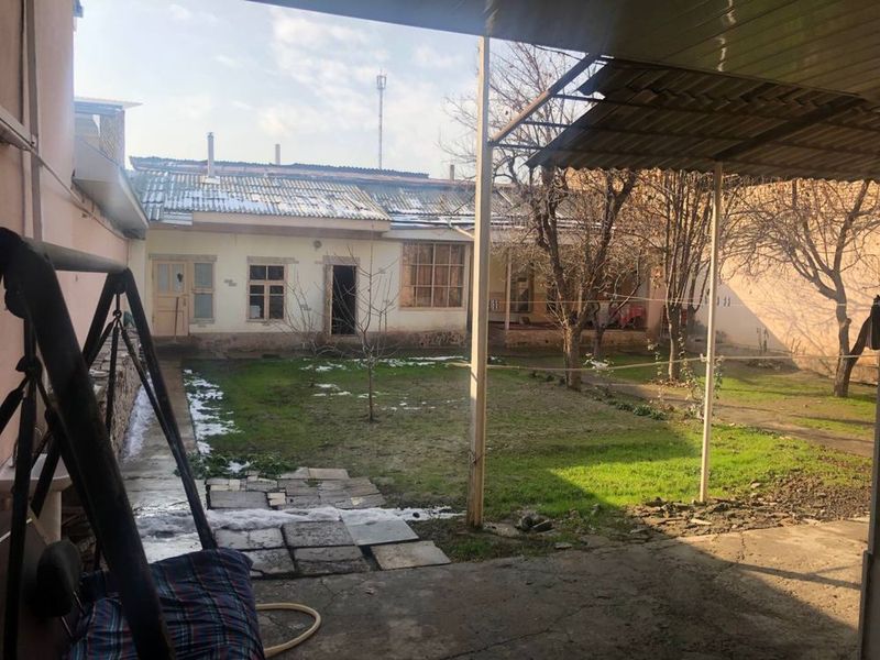 Продается свой участок 5 соток в Яккасарайском районе Продается свой участок 5 соток в Яккасарайском районе