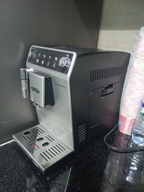 Kofi mashina Delonghi Kofi mashina Delonghi